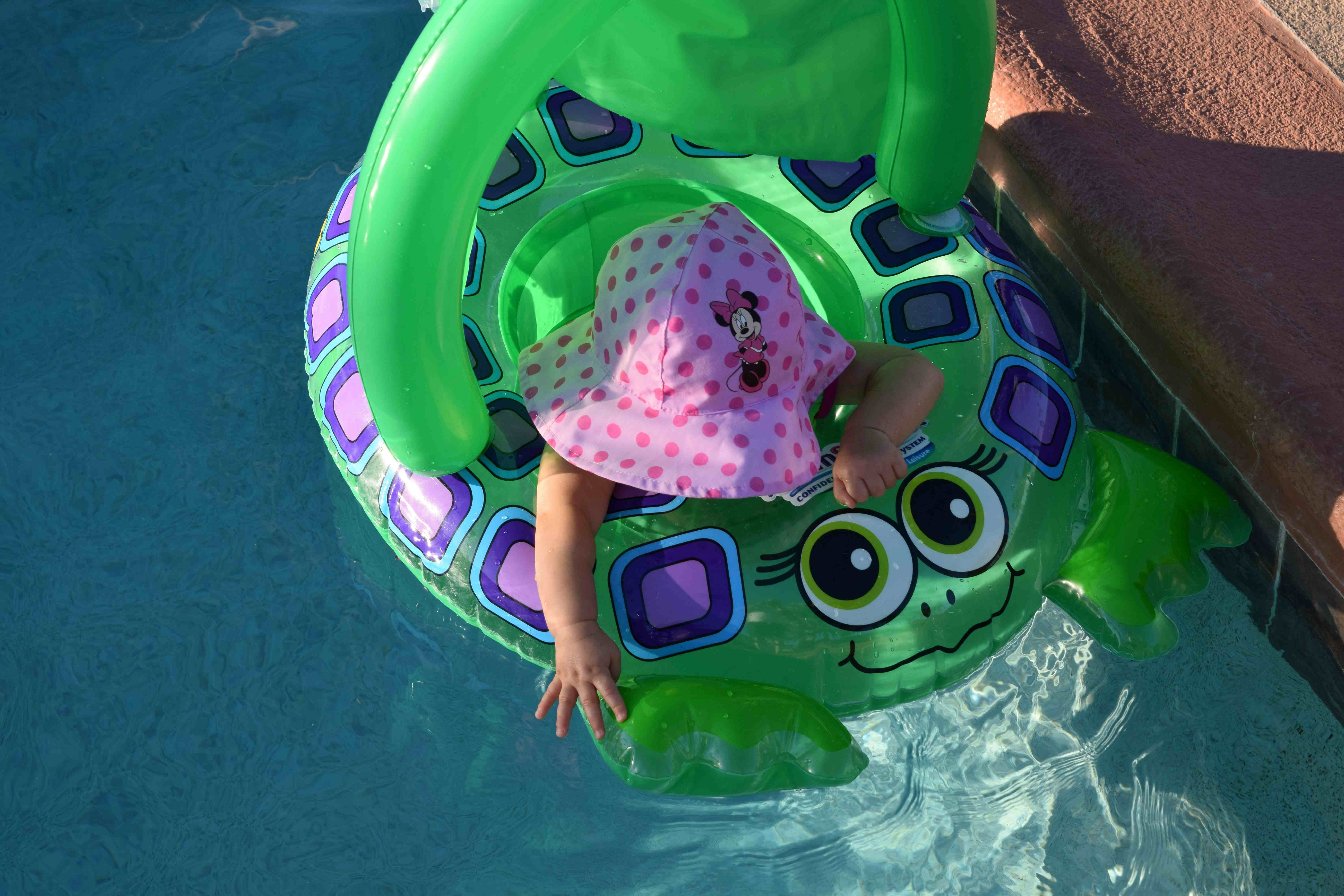 Safety inflatable swimming ring.jpg